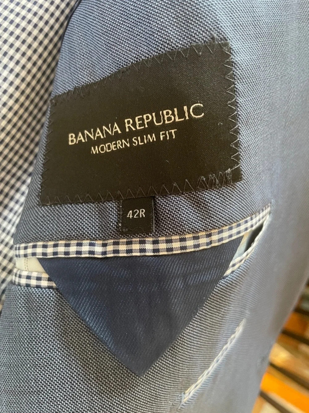 Banana Republic Men's Navy Blue Two-Button Lightweight Handsome Blazer
